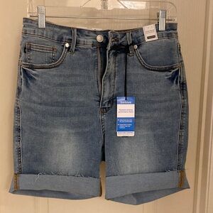 Judy Blue Women's Blue Jean Shorts